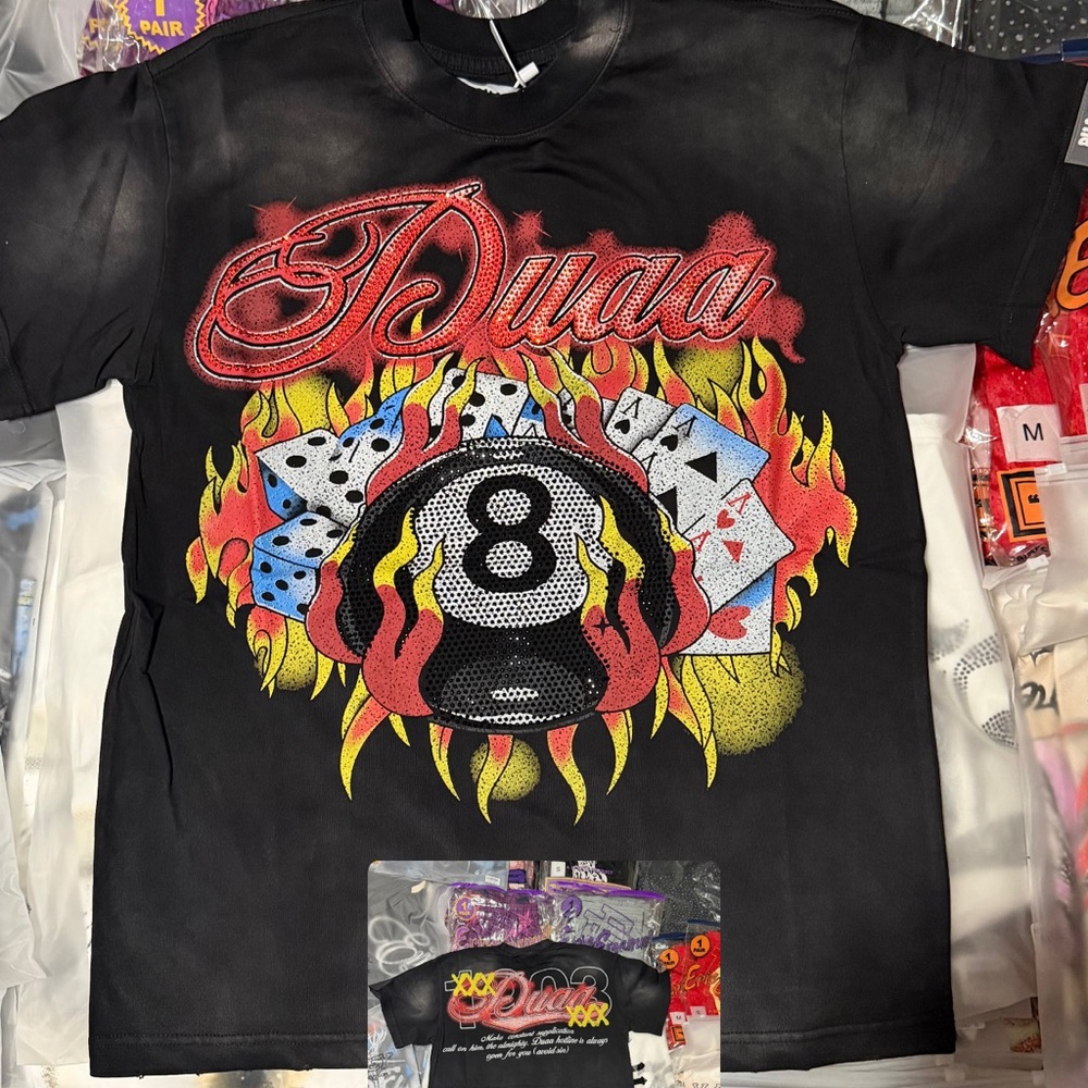 Duaa Black Graphic 8-Ball Flame Tee
